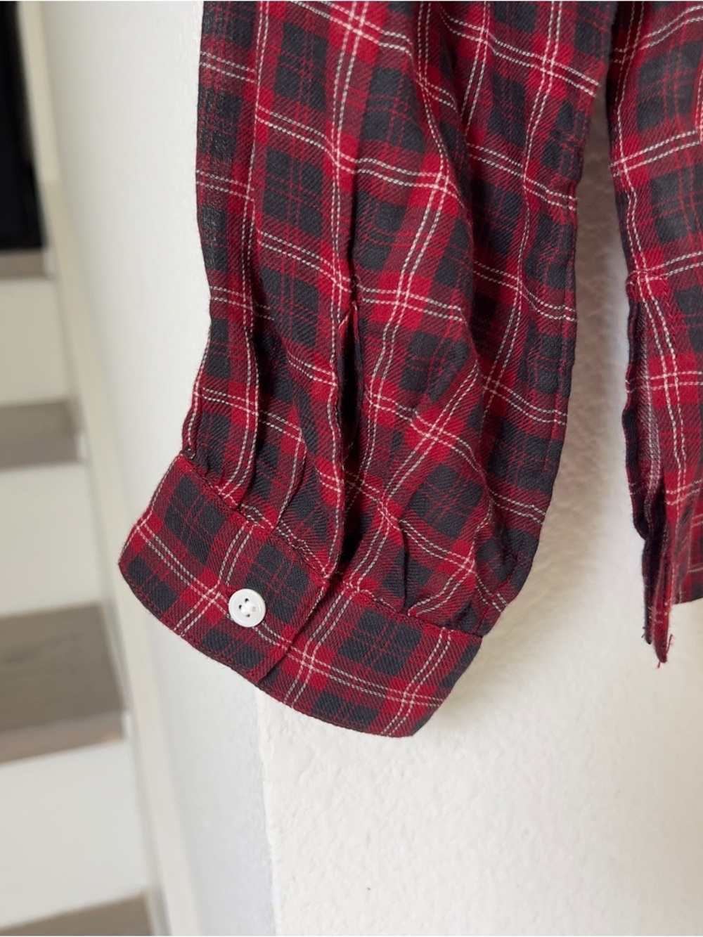 NWT Doen Breena Countryside Plaid Button Up Down Shirt in Black and Red - Picture 6 of 9